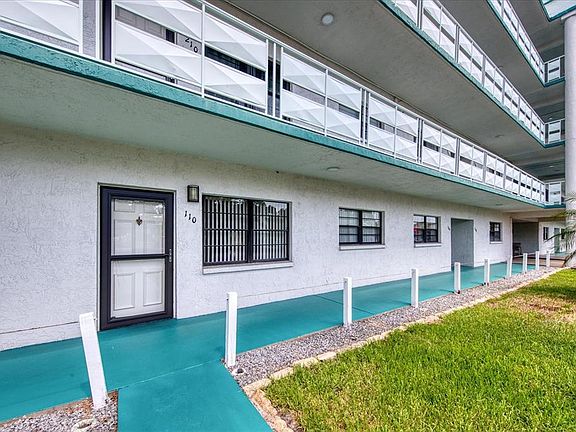 5th image of 5970 80th St N Unit 110