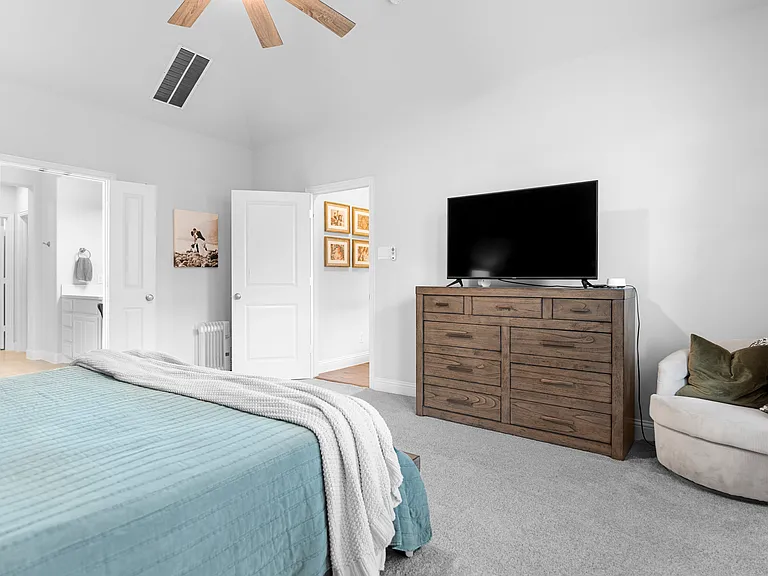 132 Sunrise Dr — Photo 16