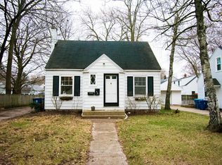 1614 Cambridge Dr, Kalamazoo, MI 49001