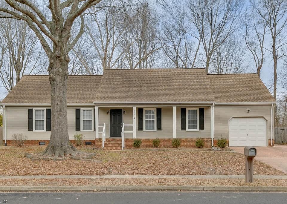 1st image of 928 Weeping Willow Drive
