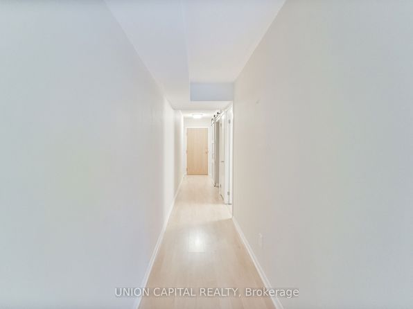 38 Joe Shuster Way #1801-01, Toronto, ON M6K 0A5