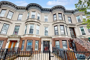 454 77th Street