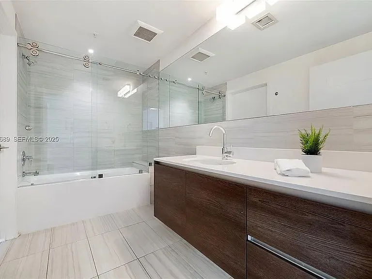 301 Altara Ave #309 — Photo 7