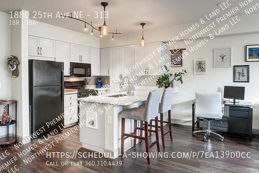 1st image of 1880 25th Ave NE #313
