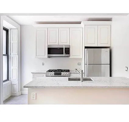 Rented by Engel and Völkers Brownstone Brooklyn | media 1