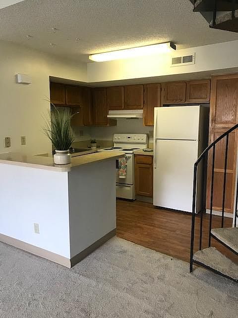 1st image of 507 Oscar Loop APT 304E