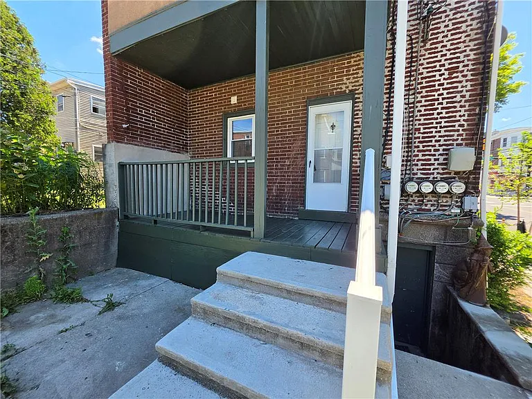 201 N 15th St #3 — Photo 9