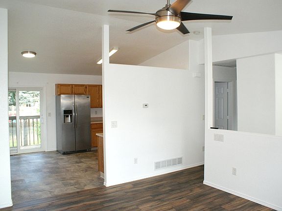 4th image of 260 Cherry Ave