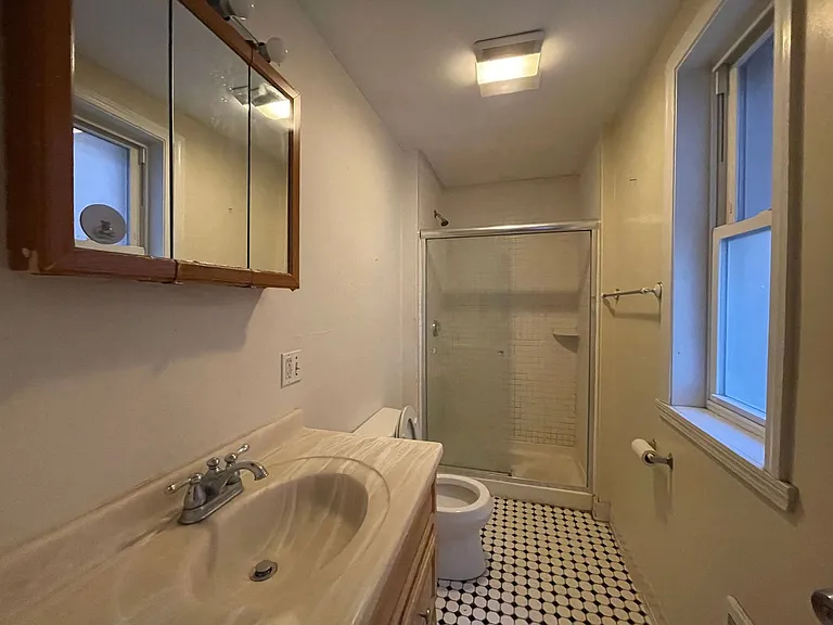 192 Kelton St #3 — Photo 5