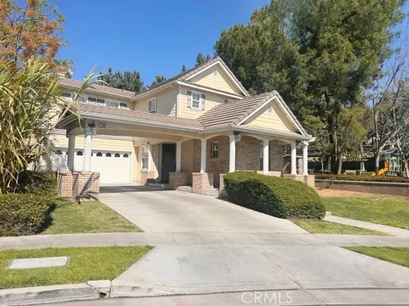 2107 Root St, Fullerton, CA 92833