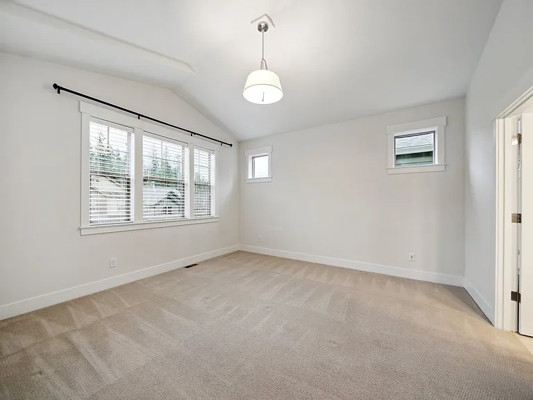 9013 SW West Haven Dr — Photo 23