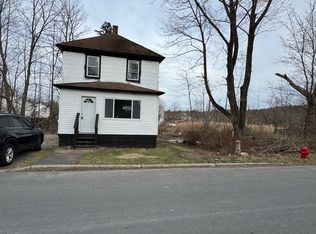 25 Spring St, Monticello, NY 12701