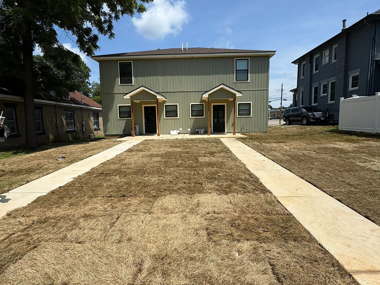 409 B West Wood St — Photo 1
