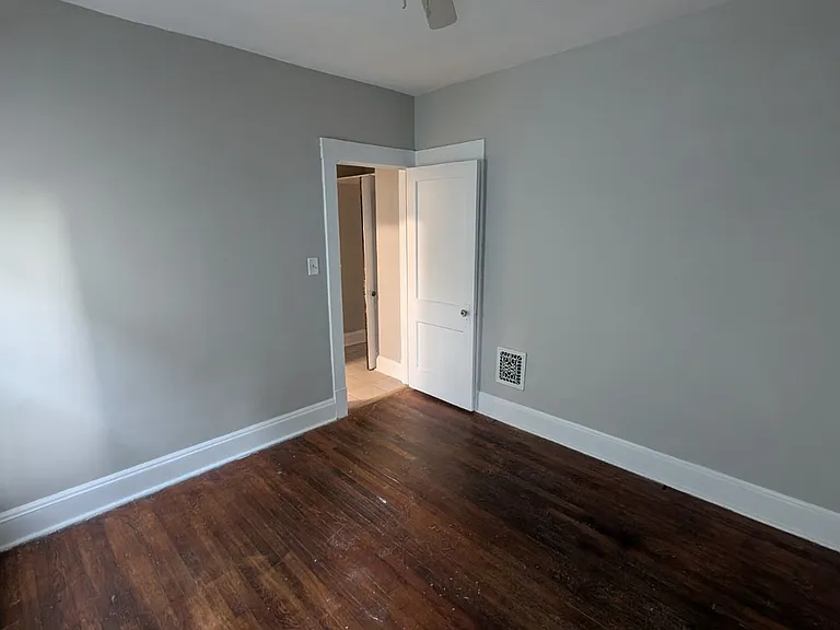 1280 Fry Ave #UP — Photo 9