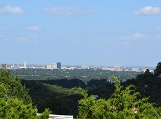 895 Live Oak Cir, West Lake Hills, TX 78746