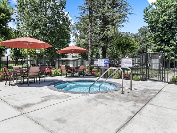 5th image of 835 W Harney Ln #160