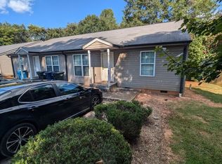 957 14th St SE, Hickory, NC 28602