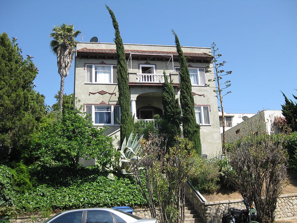 1st image of 730 Parkman Ave