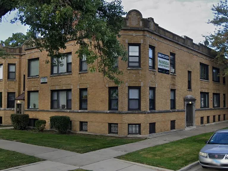 7800 S Michigan — Photo 10