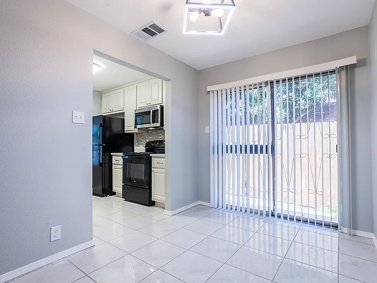 5275 Meadow Rise St #5277 — Photo 7