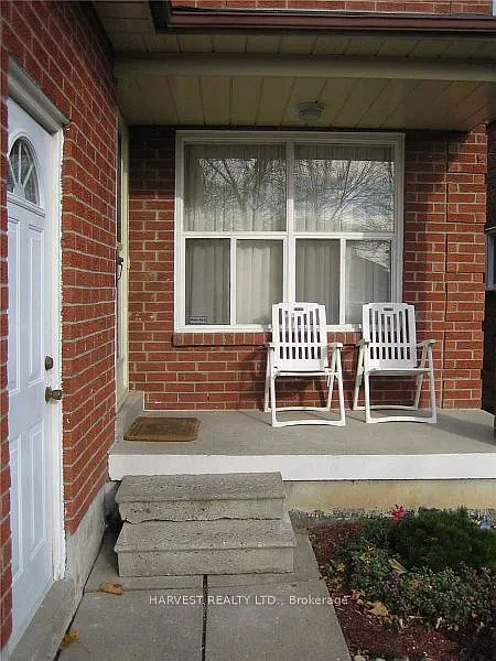 3 bed, $3,295 — Photo 2