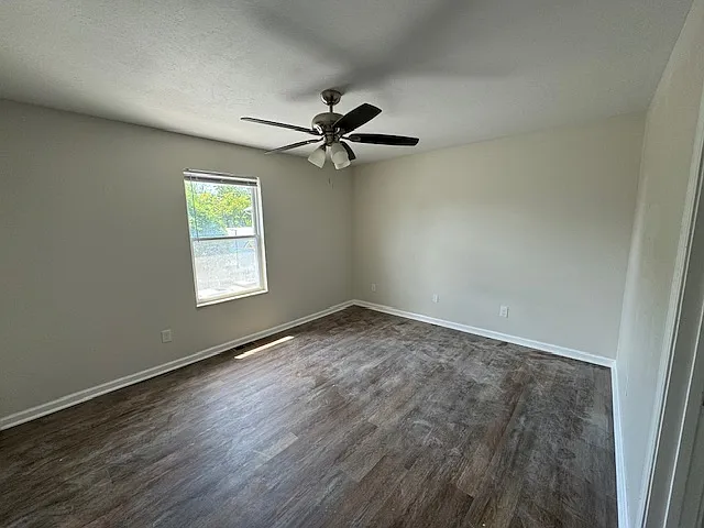 119 E Inskip Dr #F — Photo 14