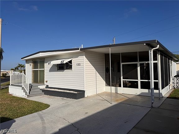 2nd image of 135 Orange Harbor Dr
