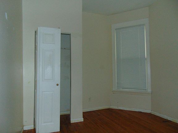 5th image of 153 N Menard Ave