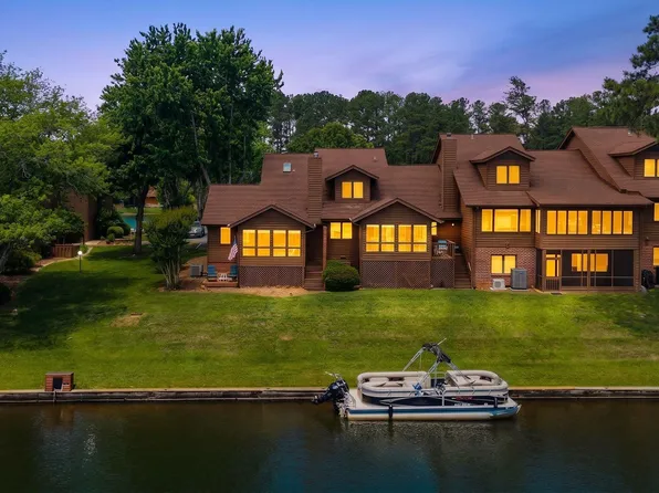 1 Marina Point #B1, Palmyra, VA 22963