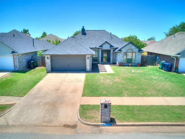 8121 Megan Dr, Oklahoma City, OK 73135