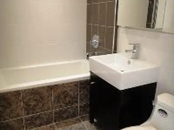 898 Metropolitan Avenue image 1 of 4