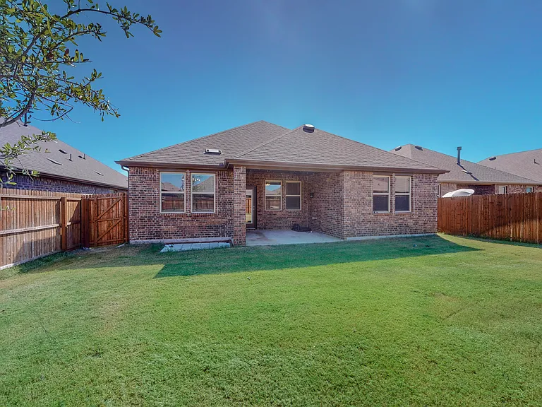 11029 Klondike Ln — Photo 40
