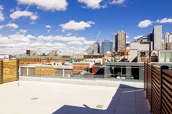 Rented by Compass | media 27