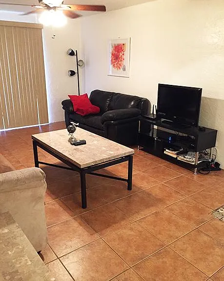 625 S Prudence Rd #205 — Photo 7