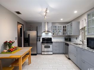 5201 NW 4th Pl, Gainesville, FL 32607