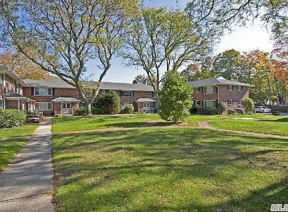 4th image of 122 Edmunton Dr