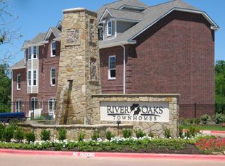 305 Holleman Dr E APT 202, College Station, TX 77840