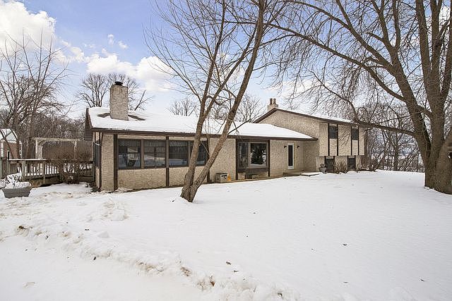 1st image of 10215 230th St E