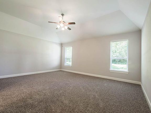 4th image of 21310 Wildflower Ct