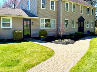96 Muddy Brook Rd, Ellington, CT 06029