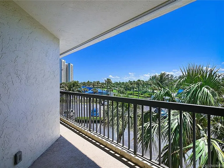 9550 S Ocean Dr #310 — Photo 27