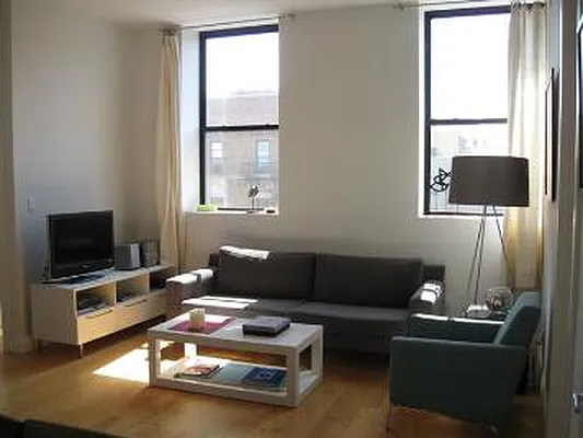 Rented by City-Spaces  | media 5