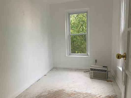 Rented by Compass | media 20