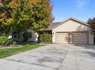 8906 W 5th Ave, Kennewick, WA 99336