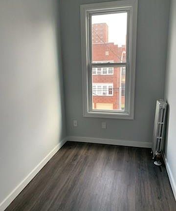 5th image of 1341 Clay Ave