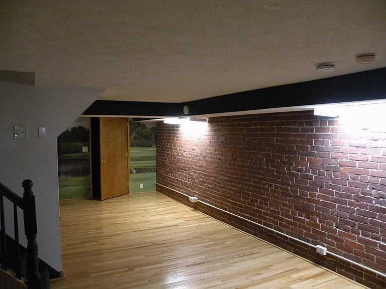 718 Copeland St — Photo 24