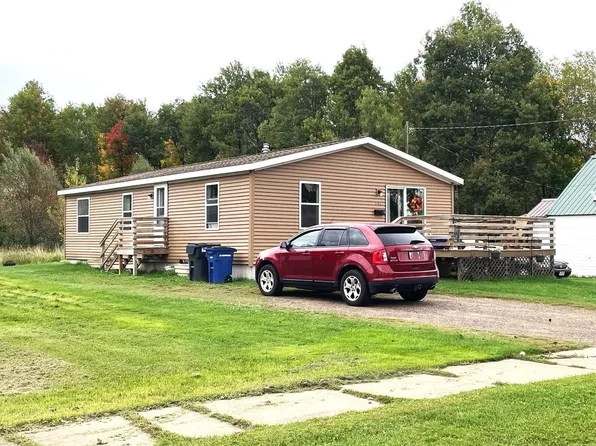 742 Division St, Park Falls, WI 54552