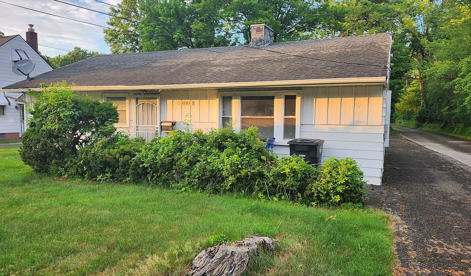 2291 Green Rd, Unit 1 — Photo 1