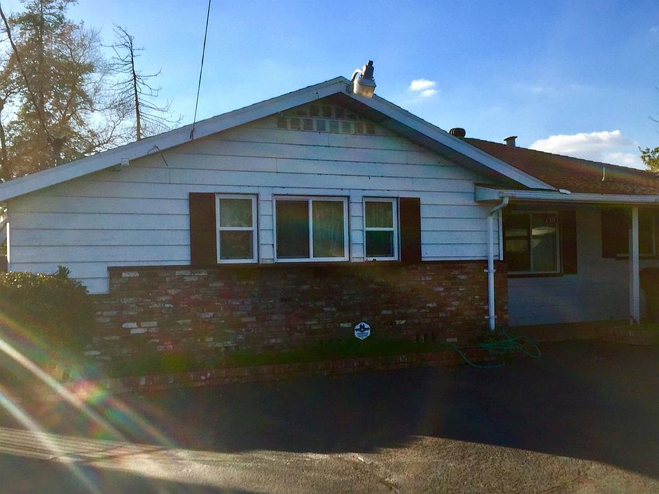 2nd image of 1305 N Central Ave