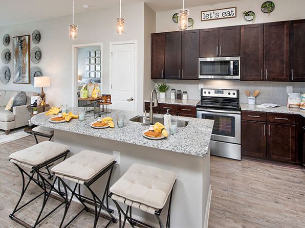 205 River Place Dr UNIT 445